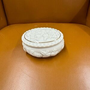 Lenox 1998 Fruit Trinket Box w/ Lid and Gold Trim Vintage